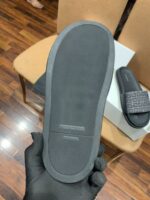 GIVENCHY PREMIUM SLIDE - Image 11