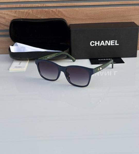 Chane.l 2375 green blue black shades