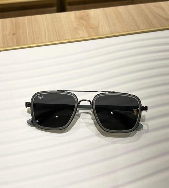 Rayban 06 grey black
