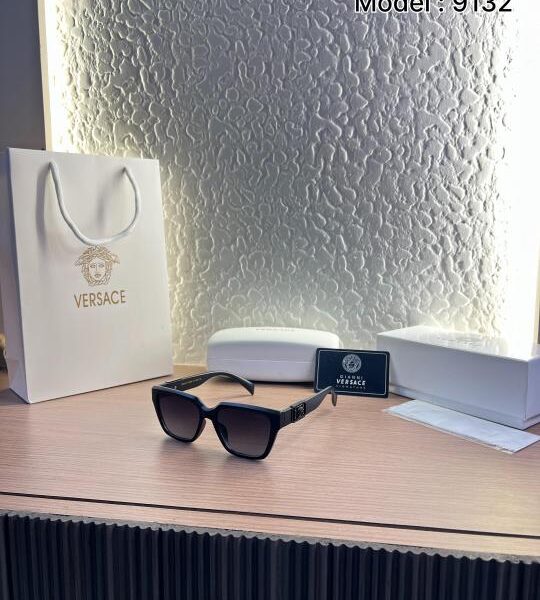 Versace 9132 black for her