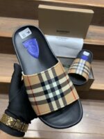 BURBERR_Y CHECKS PREMIUM SLIDE - Image 8