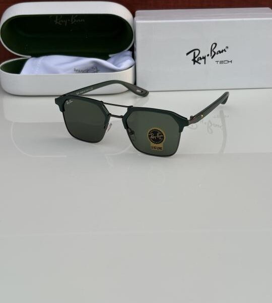 Rayban 04 mate green