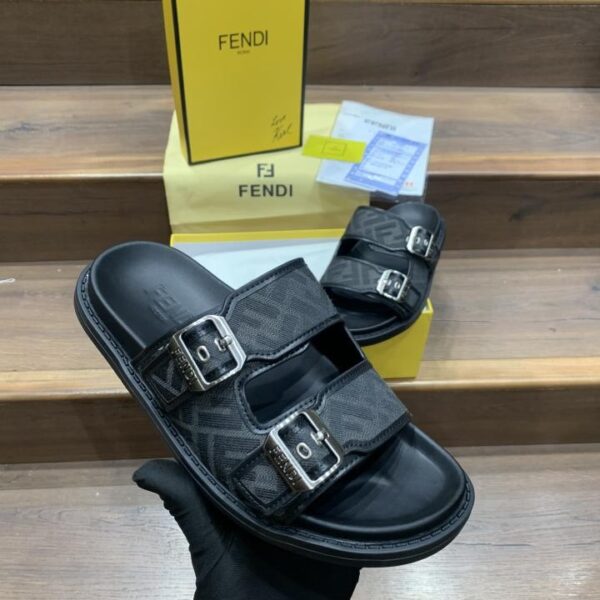 FEND_I JACQUARD FEEL PREMIUM SLIDE