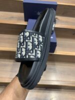 DIO_R CD LOGO PREMIUM SLIDE - Image 9