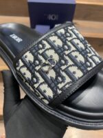 DIO_R CD LOGO PREMIUM SLIDE - Image 10