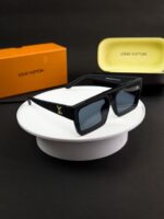 Louis_vuitton_gold black 1984 - Image 4