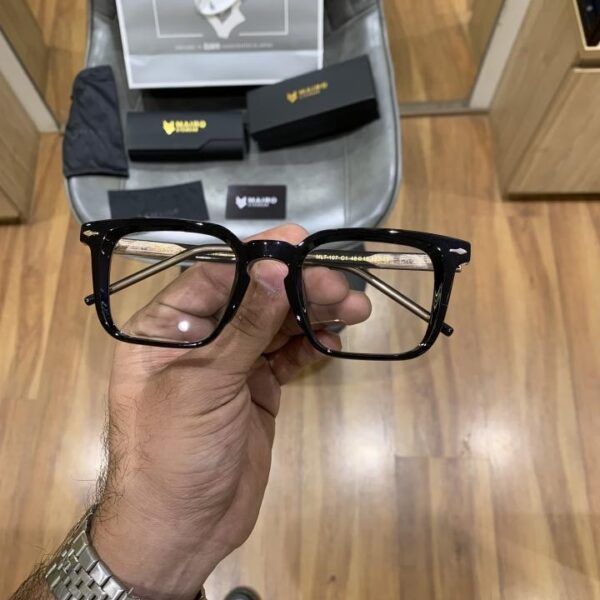 Mairo 107 black plano