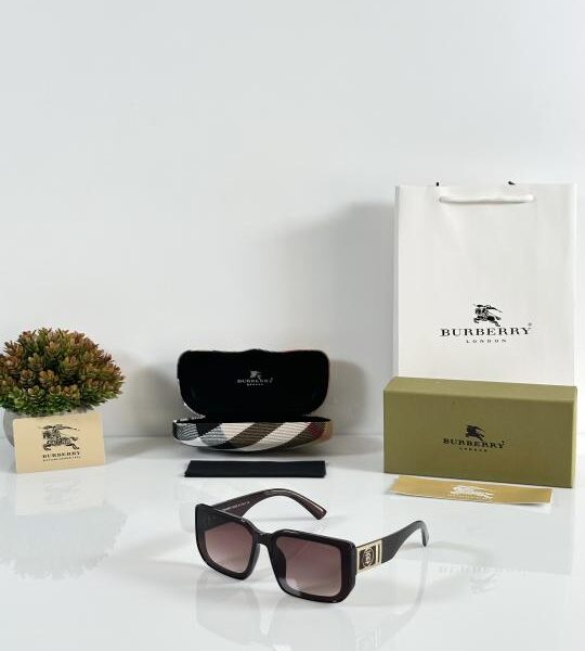 Burberry_WMNS_1201_Brown