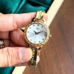 GUCC_I LADIES JAPAN MOVEMENT GOLD WHITE DAYAL