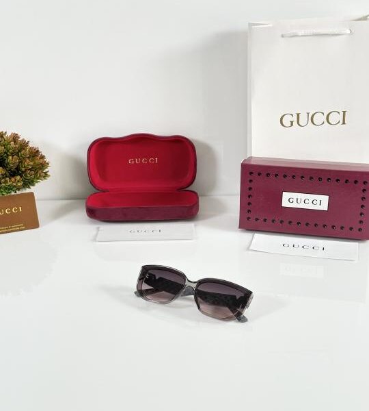 Gucci_WMNS_2829_Grey_Pink