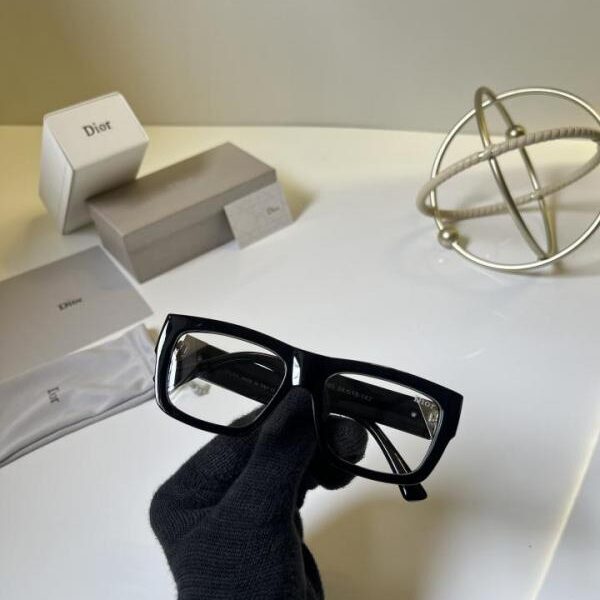 Dior_98025_Black_frame