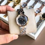 GUESS LADIES WATCH ROSE GOLD - Image 2