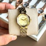 GUESS LADIES WATCH FULL GOLD