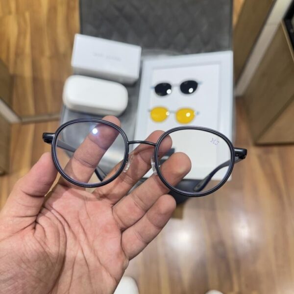 Marc_jacobs_7730_attachment_black