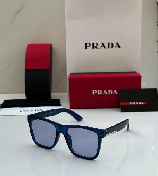 PRAD_A SUNGLASS
