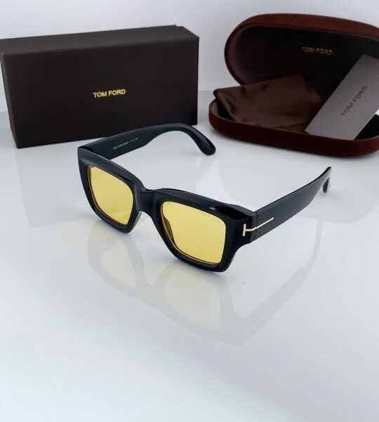 Tomford yellow 184