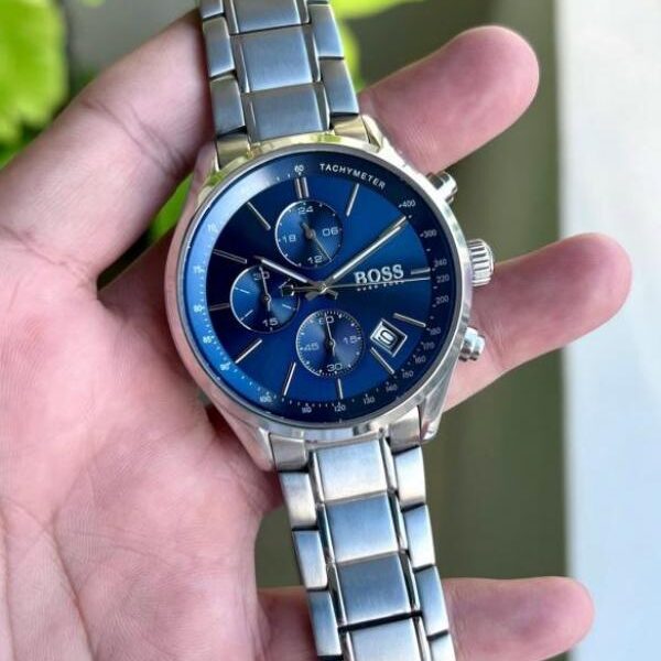 Hug o Boss Chronograph ( All working )