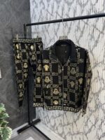 Versace 100% Imported Fabric Very Premium Heavy Tracksuit CS282
