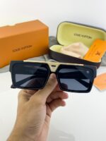 Louis Vuitton Gold - Image 5