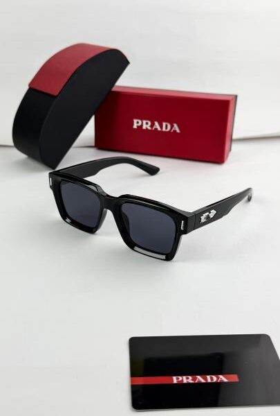 Prada_black_3626