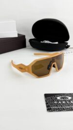 Oakley_brown_606 - Image 5