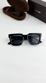 Tomford black 2098 - Image 4