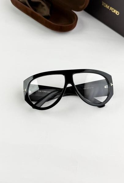 Tomford Balck plano 1044