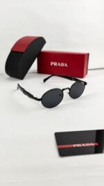 Prada_black_6120